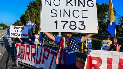 Lawmakers shot as US cities brace for large crowds at nationwide anti-Trump rallies