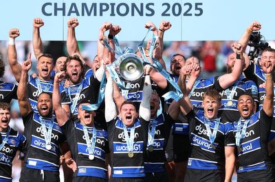 Bath 23-21 Leicester: Finn Russell plays leading role as 29-year wait for Premiership title ended