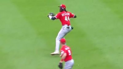 Elly De La Cruz's Cannon Relay Throw Beat Javier Baez to the Plate by a Mile