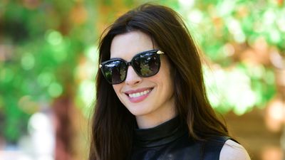 I was looking for a way to 'zone' my small terrace for summer hosting –Anne Hathaway's NY pied-à-terre provides an intelligent blueprint