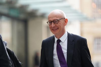 Procurement rules set to be overhauled as ministers lay out infrastructure plans