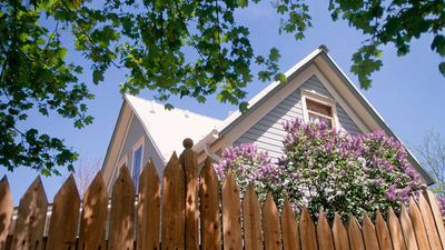 To protect your home from wildfires, non-combustible fences are a must – and these materials, experts say, will achieve both form and function