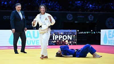 Abe claims fifth world title, Takeoka stuns at -66 kg, Gyertyas lights up Budapest crowd
