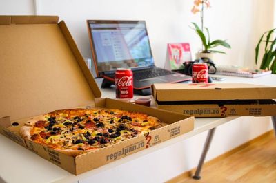 How Burglars Use Pizza Delivery Apps to Scope Out Homes