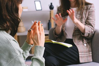 10 Things Therapists Say That Shock Most First-Time Patients