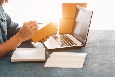 7 Hidden Income Streams You Can Start Without Quitting Your Job