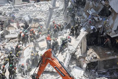 Bombardment, strikes, deaths in third day of fierce Israel-Iran conflict
