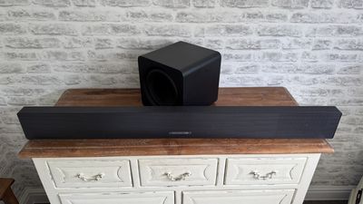 I tested Samsung’s unique ‘two-way’ Dolby Atmos soundbar, and it sounds great in both setups