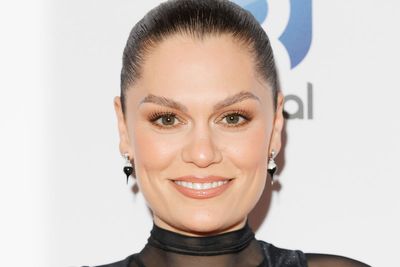 Jessie J vows to ‘beat breast cancer’ in moving concert speech