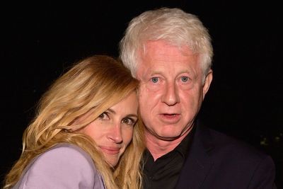 Julia Roberts reunites with Notting Hill writer Richard Curtis 26 years on from film’s premiere