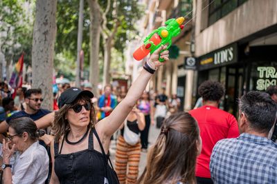 Tourists face a soaking this summer as locals find their protest symbol