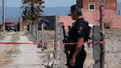 Gunmen shoot municipal mayor dead in Mexico in second such killing this year