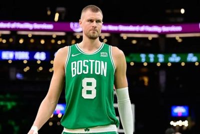 How would Boston's Kristaps Porzingis fit in with the Phoenix Suns in 2025-26?