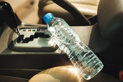8 Things You Should Never Keep in Your Car (For Your Own Safety)