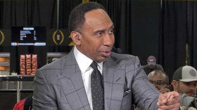 Stephen A. Smith Playing Solitaire During NBA Finals Is an All-Time Dumb Controversy