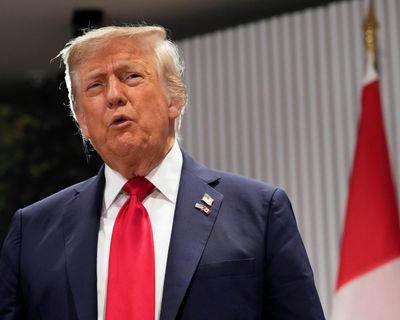Donald Trump repeats call for Russia to be readmitted at G7 summit in Canada