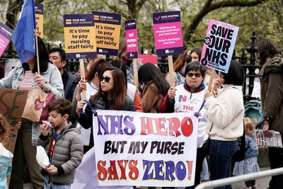 Tearing up strikes law branded ‘recklessness’ by Government opponents
