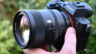 Viltrox AF 85mm f/1.4 Pro review: ready for your close-up? It’s portrait prime time for Sony shooters