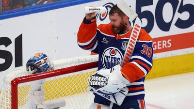 Oilers Coach Plays Coy About Starting Goalie for Crucial Game 6 vs. Panthers