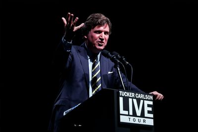 Tucker Carlson attacks Fox News