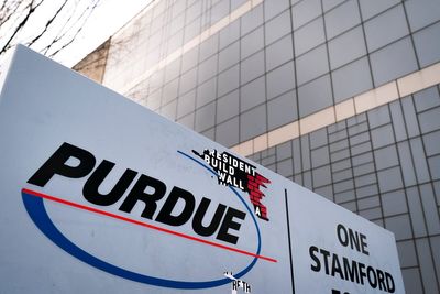 Purdue Pharma to pay $7.4 billion in opioid lawsuit settlement