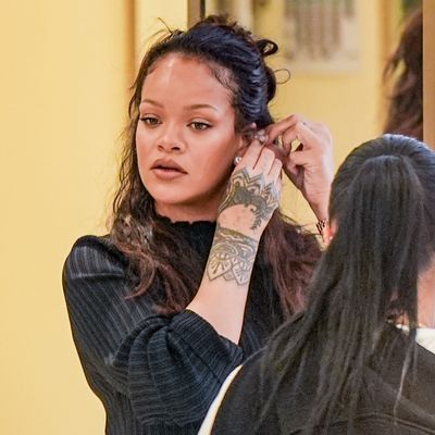 From Rihanna to Jennifer Lawrence, Puma Speedcat Sneakers Are a Celebrity Mom Staple