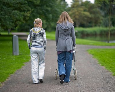 The Netherlands’ world-leading postnatal care facing crisis, unions warn