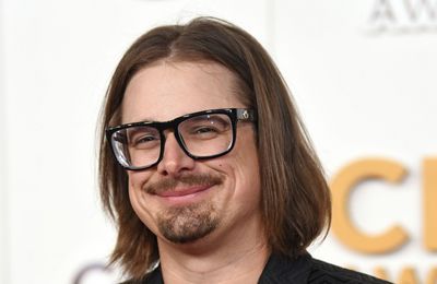 'It wasn't an easy decision': Country star Hardy axes European dates at last minute