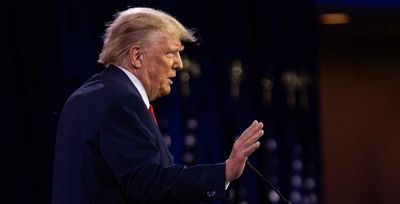 Stock Market Today: Dow Slides About 300 Points As Trump Holds Meeting In Situation Room; Palantir Does This After New High