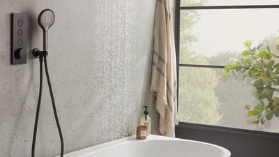 Which Actually Uses More Water, a Shower or a Bath? The Answer Might Not Be What You Expect