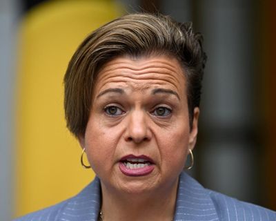 Hanging points death toll ‘unacceptable’, attorney general Michelle Rowland says, urging states to review practices