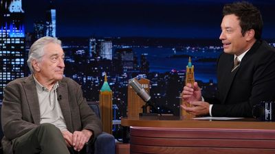 Enjoy Jimmy Fallon not knowing how to handle Robert De Niro!
