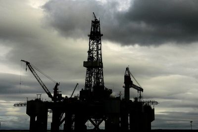 Fine issued after ‘terrifying’ incident on rig saw workers lowered into water