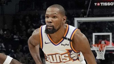 One of Kevin Durant's Preferred Landing Spots Isn't Being 'Aggressive' in Trade Talks