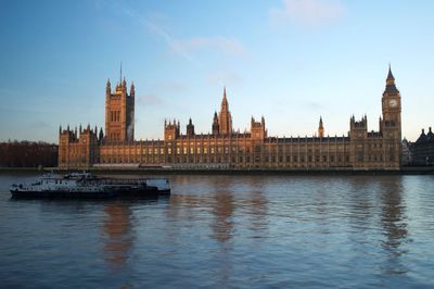 MPs vote in favour of measures to decriminalise abortion for women