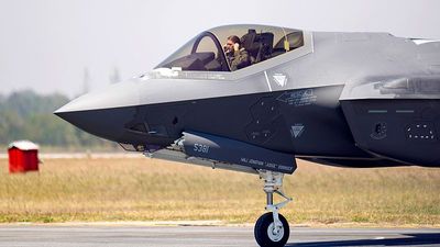 Intense military aircraft movement signals rapid build-up of US striking capabilities in Middle East