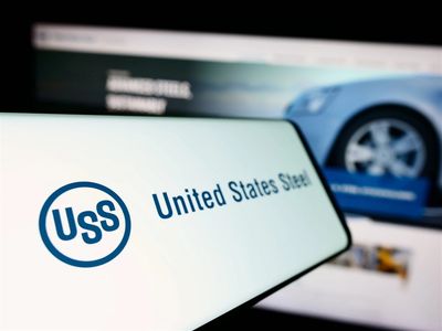 U.S. Steel Stock Burns the Bears With Surprise Upside Move