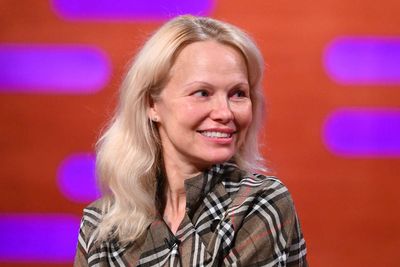 AI and photo filters lead to people becoming boring-looking – Pamela Anderson