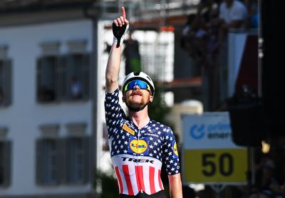 Quinn Simmons soars to stage 3 victory at the Tour de Suisse, dedicates win to Gino Mäder