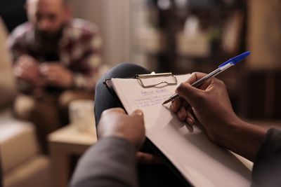 A Practical Guide For Choosing an Online Counseling Service