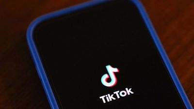 Trump to sign executive order this week to extend TikTok's deadline to sell the app by 90 days
