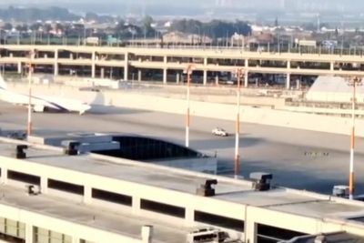 First repatriation flight bringing stranded Israelis home lands in Tel Aviv