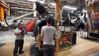 EU countries back recycled plastic targets for new vehicles