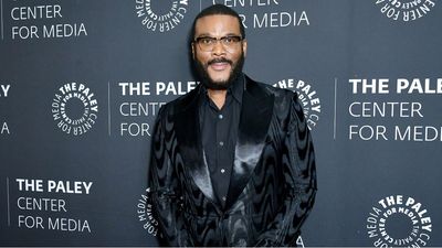 Tyler Perry accused of sexual assault and harassment by ‘The Oval’ actor Derek Dixon, sued for $260 million