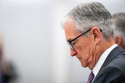 War, tariffs, and Trump: What members of the FOMC will be thinking as they finalize their base rate decision today