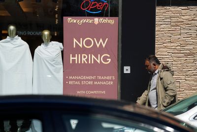 US unemployment claims dipped to 245,000 last week, hovering at historically low levels
