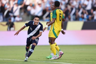 Oscar Santis strike earns Guatemala first ever Gold Cup win over Jamaica