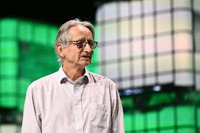 'Godfather of AI' Says AI Can't Replicate Certain Jobs–Is Yours Part of the List?