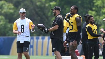 Steelers Rookie Will Howard Raves About Aaron Rodgers's Mentorship After Minicamp