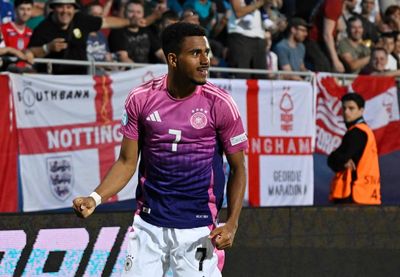 Knauff galvanises Germany as England stumble into Euro Under-21 last eight
